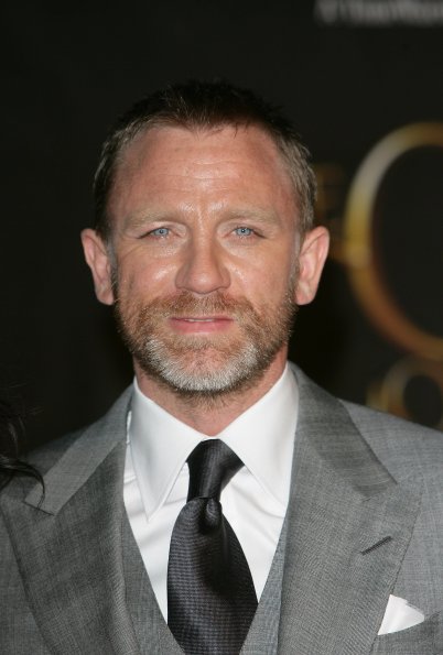Daniel Craig