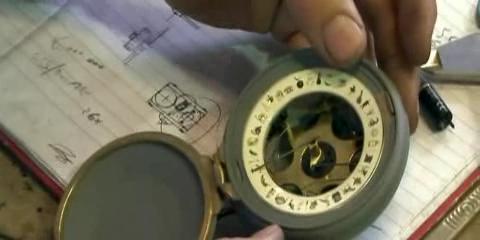 Alethiometer construction